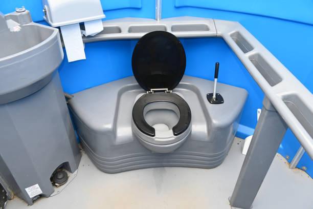 Best Local porta potty services  in Miami Gardens, FL